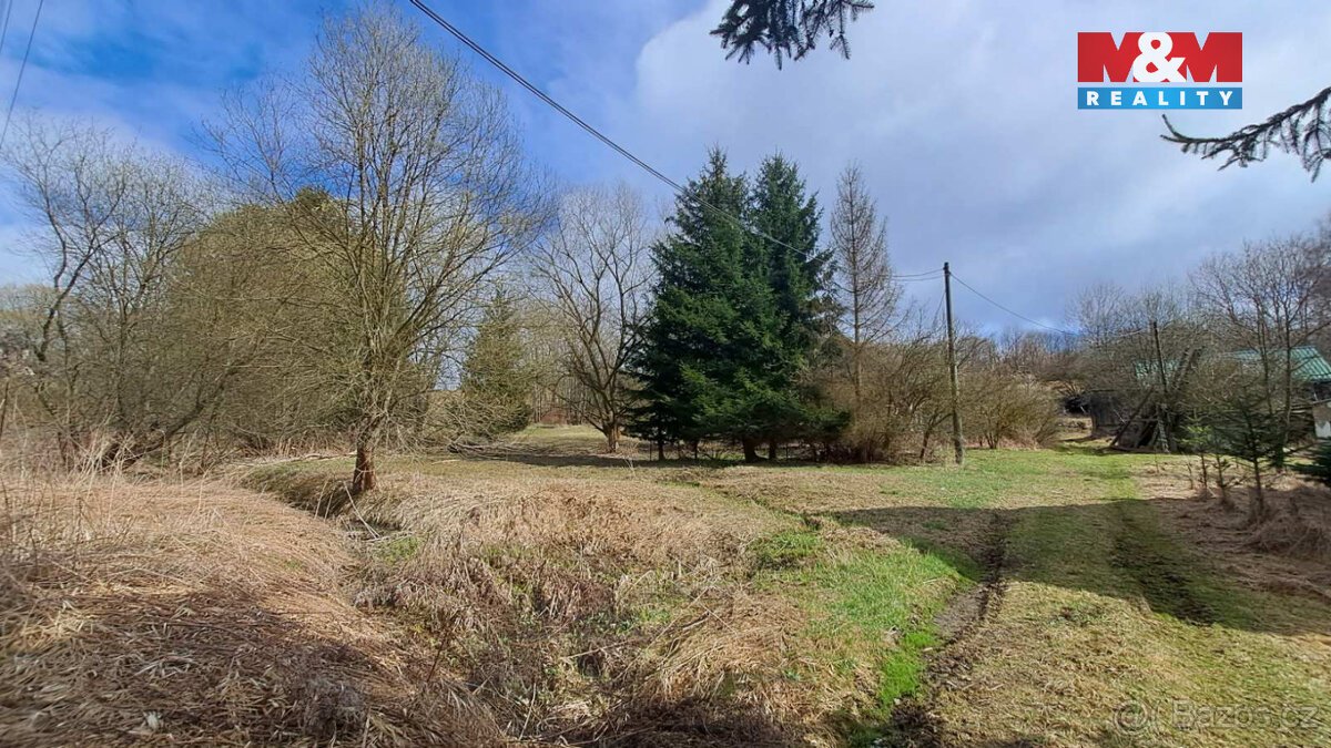 Prodej pozemku k bydlení, 1968 m², Vikantice
