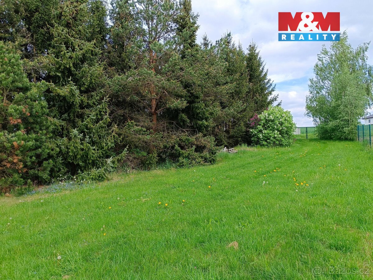 Prodej pozemku k bydlení, 653 m², Senožaty