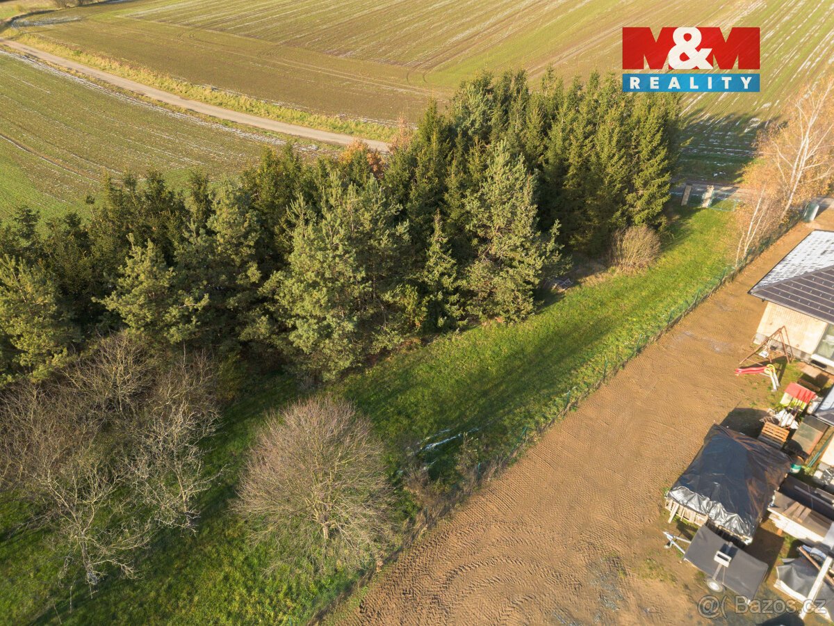 Prodej pozemku k bydlení, 653 m², Senožaty