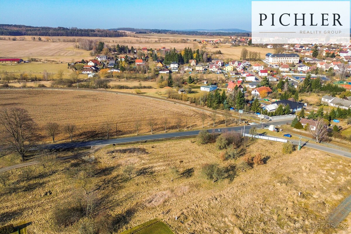 Prodej stavebního pozemku 2195 m2, Mirošov