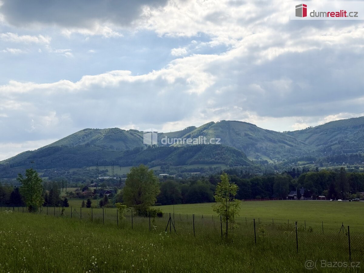 Prodej pozemku k výstavbě bydlení, Helštýn, Frenštát pod Rad