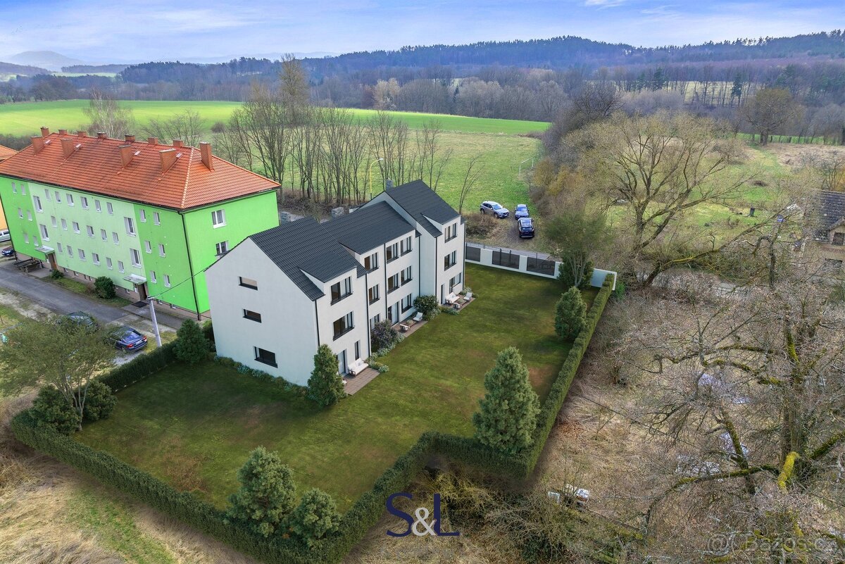 Prodej stavebního pozemku 1 026 m², Dubá - Dřevčice