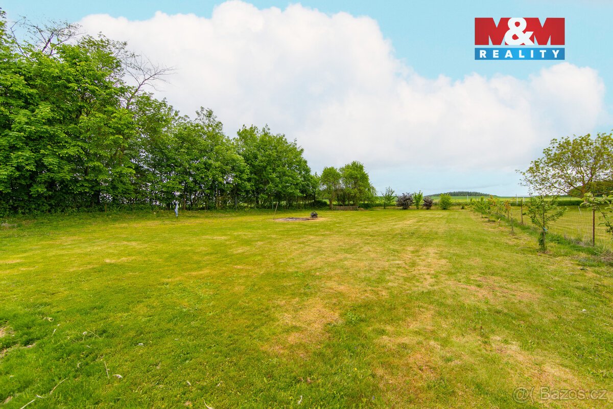 Prodej pozemku k bydlení, 1016 m², Hostouň - Přes