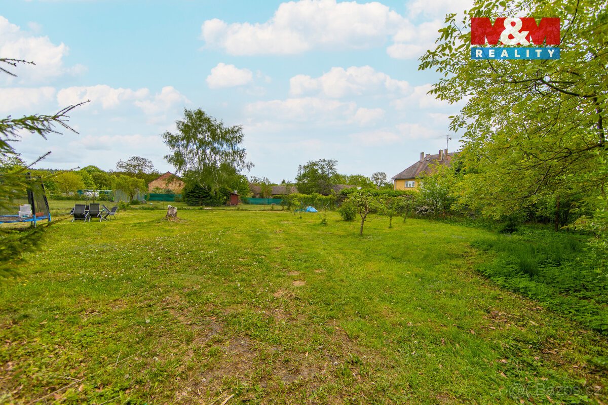 Prodej pozemku k bydlení, 1016 m², Hostouň - Přes
