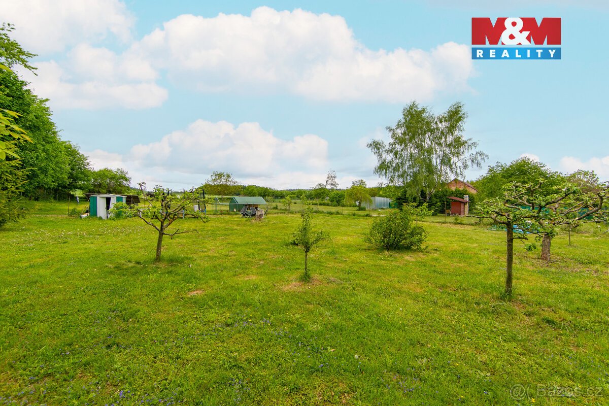 Prodej pozemku k bydlení, 1016 m², Hostouň - Přes