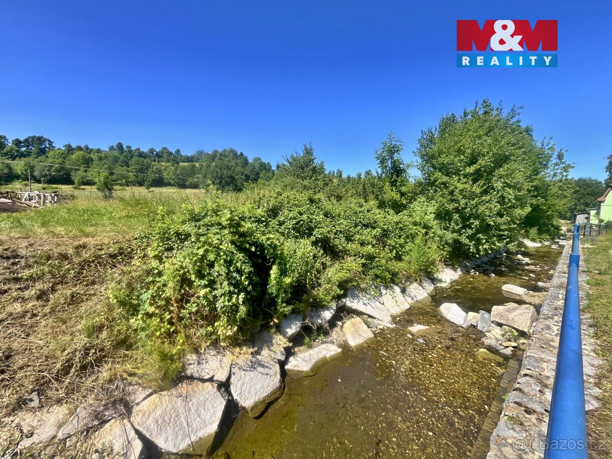 Prodej pozemku k bydlení, 1102 m², Skorošice