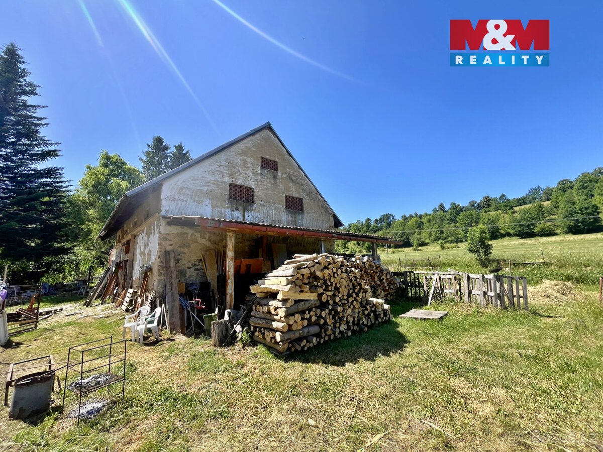 Prodej pozemku k bydlení, 1102 m², Skorošice