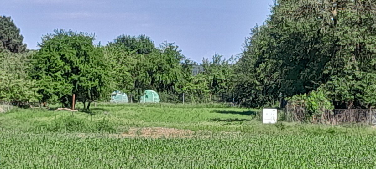 PRODÁM STAVEBNÍ POZEMEK GRYGOV 1660 m2