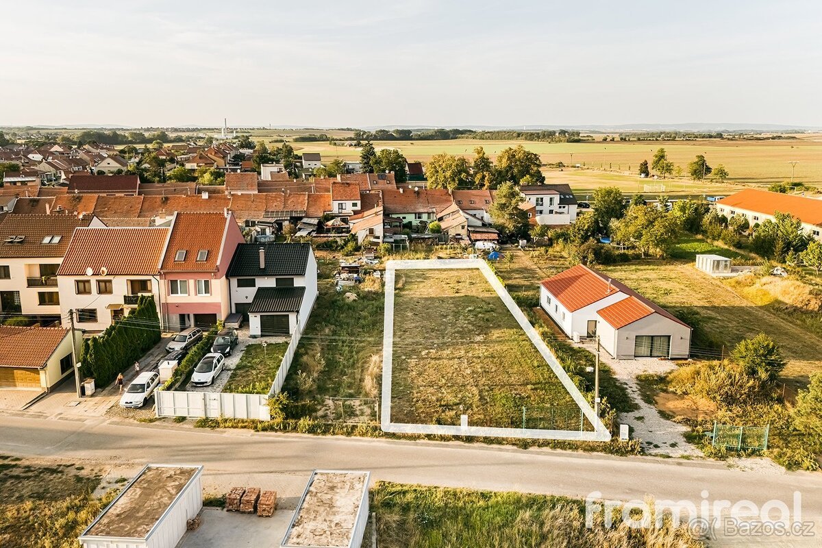 Prodej pozemku pro bydlení, 1 000 m² - Opatovice