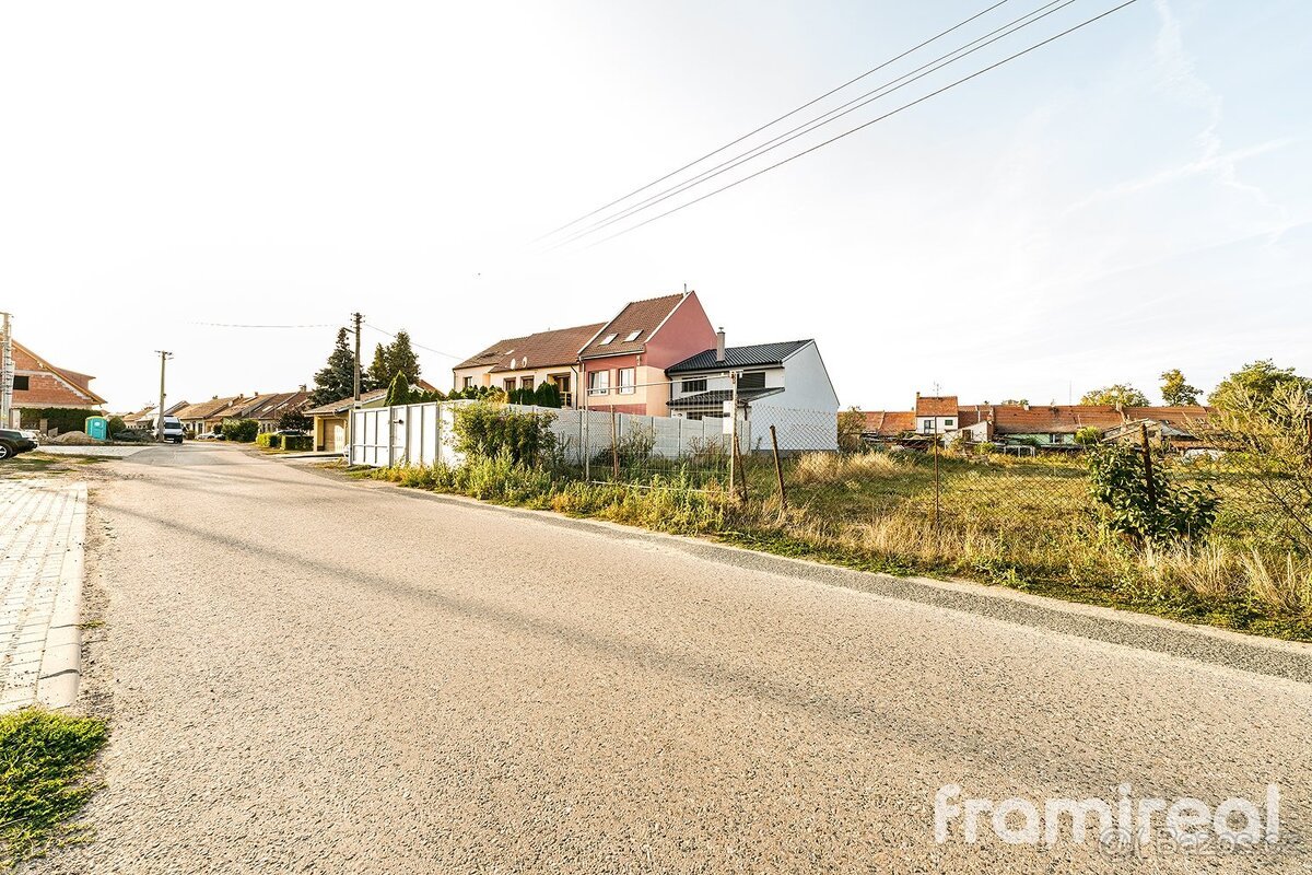 Prodej pozemku pro bydlení, 1 000 m² - Opatovice