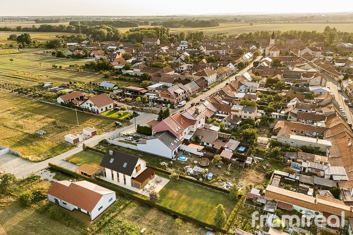 Prodej pozemku pro bydlení, 1 000 m² - Opatovice