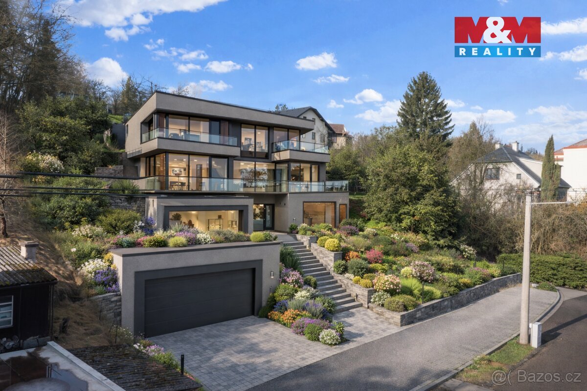 Prodej pozemku k bydlení, 796 m², Náchod, ul. Broumovská