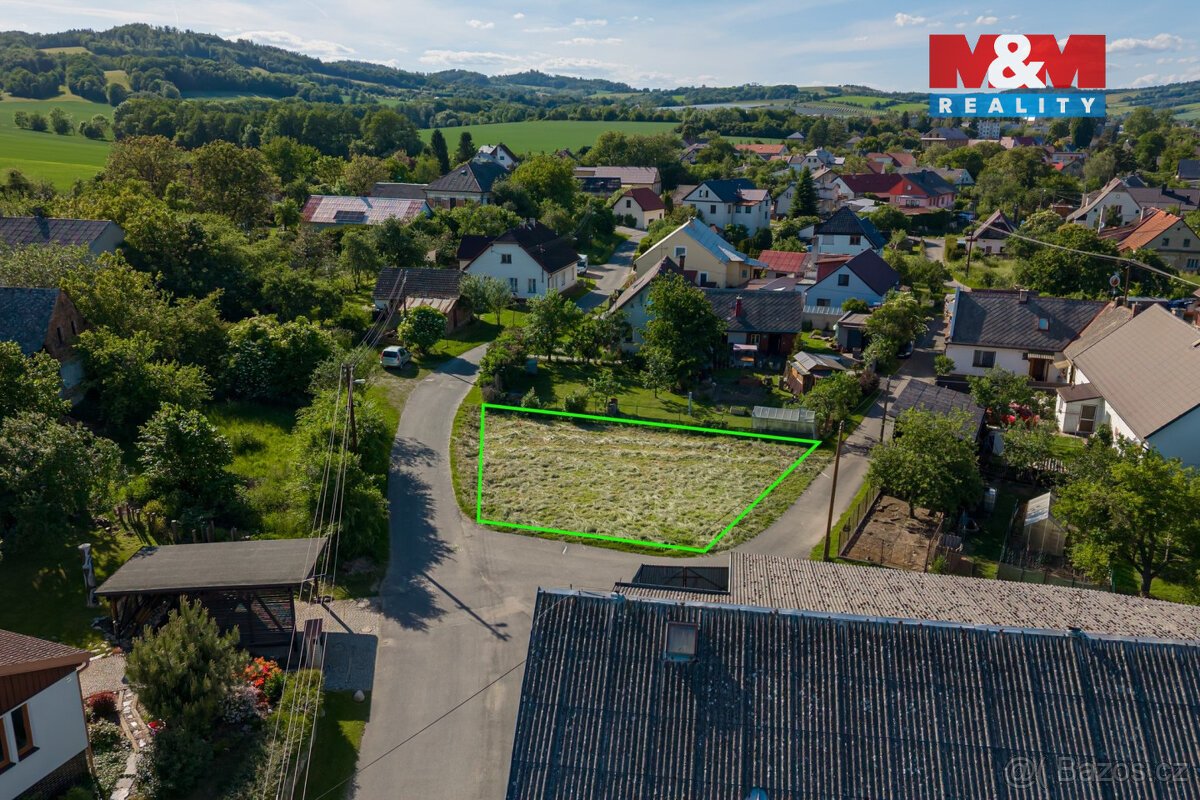 Prodej pozemku k bydlení, 322 m², Libina