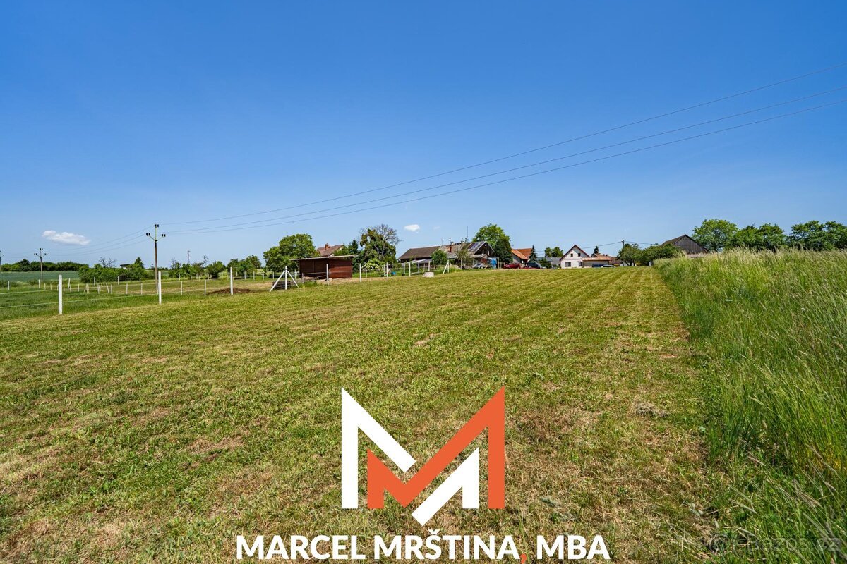 Prodej stavebního pozemku | 1771 m2 | Miskolezy