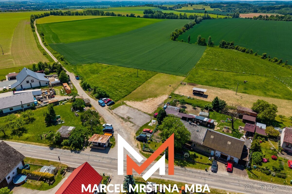 Prodej stavebního pozemku | 1771 m2 | Miskolezy