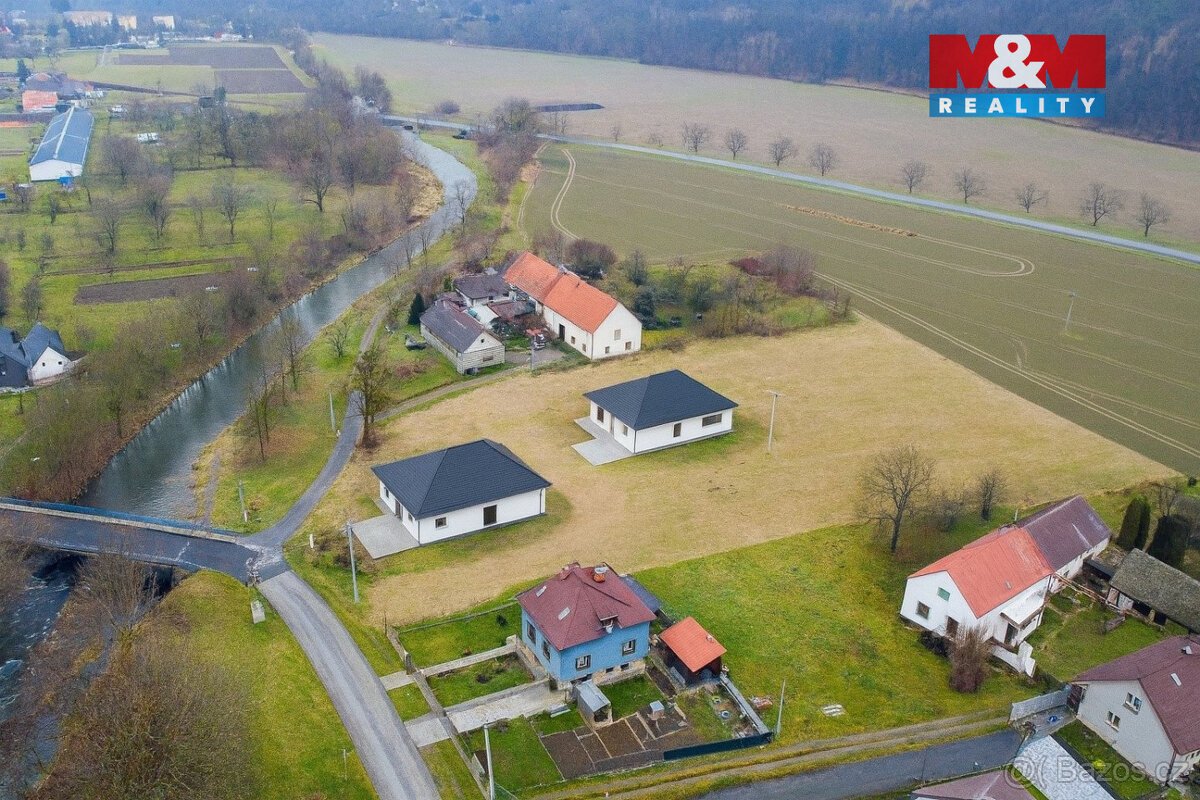Prodej pozemku k bydlení, 2225 m², Odry