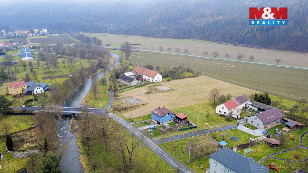 Prodej pozemku k bydlení, 2225 m², Odry