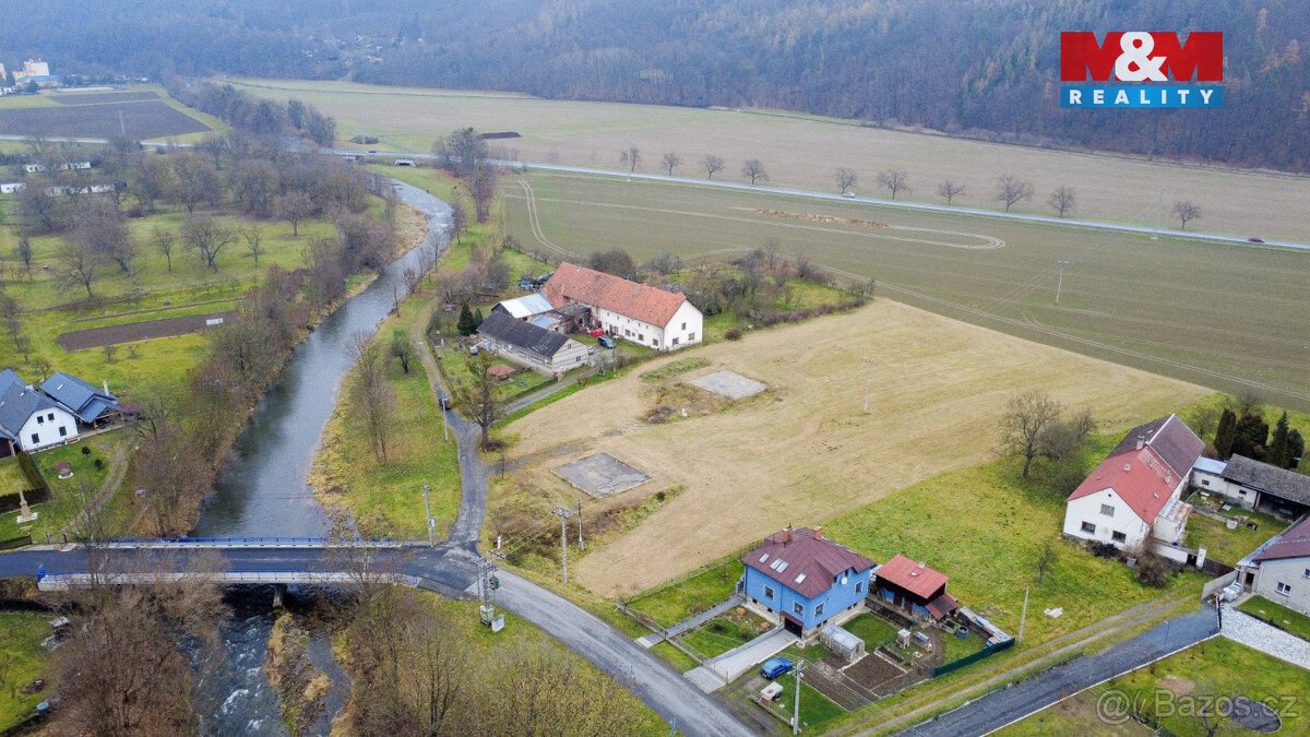 Prodej pozemku k bydlení, 2225 m², Odry