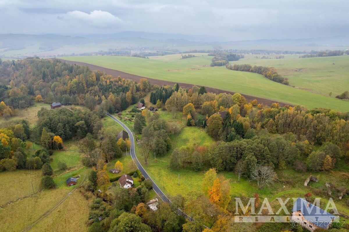 Pozemek  o ploše 150 m2 - Malá Morava, Malá Morava