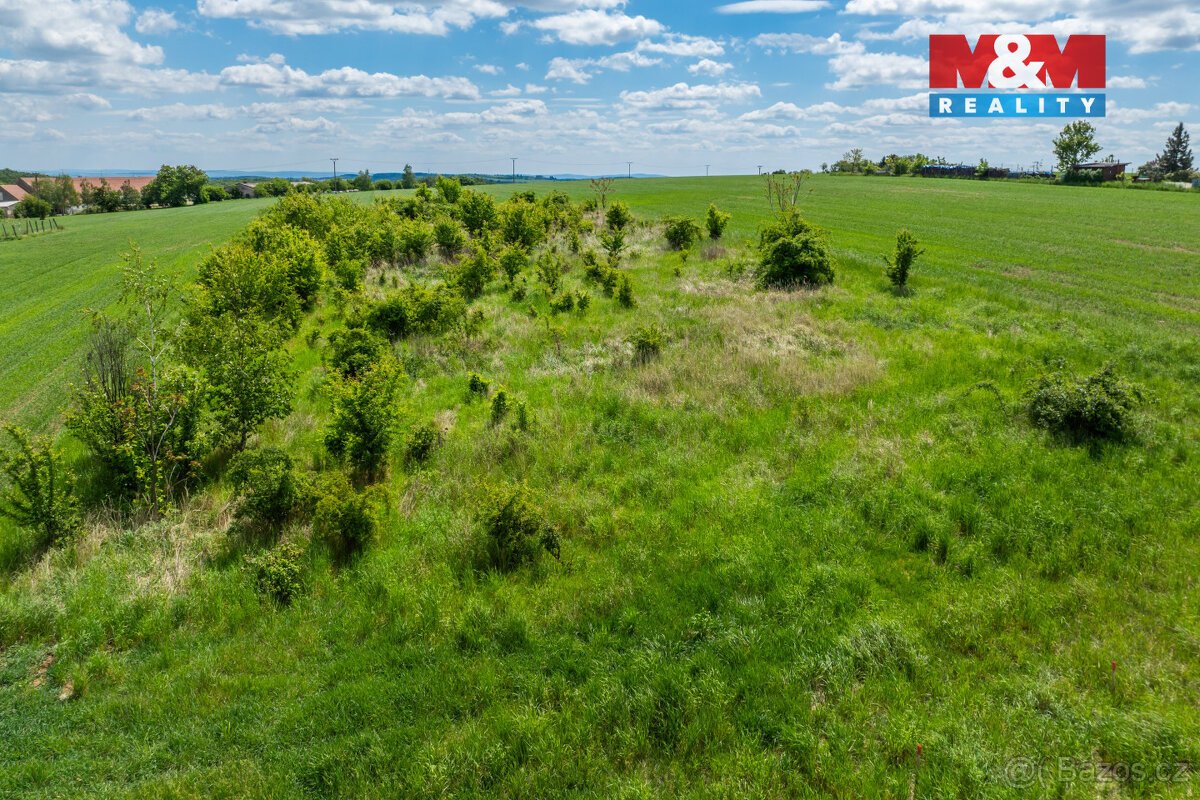 Prodej pozemku k bydlení, 2383 m², Omice