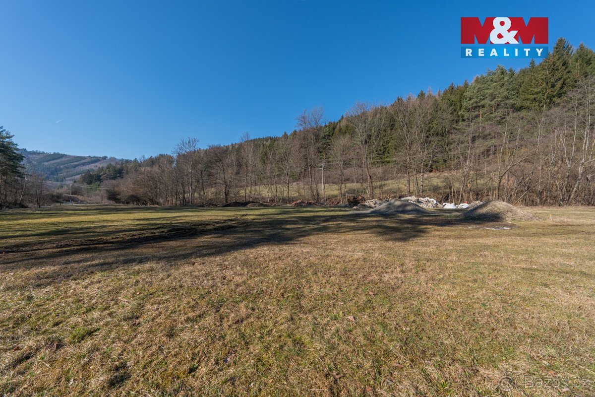 Prodej provozní plochy, 1762 m², Zděchov