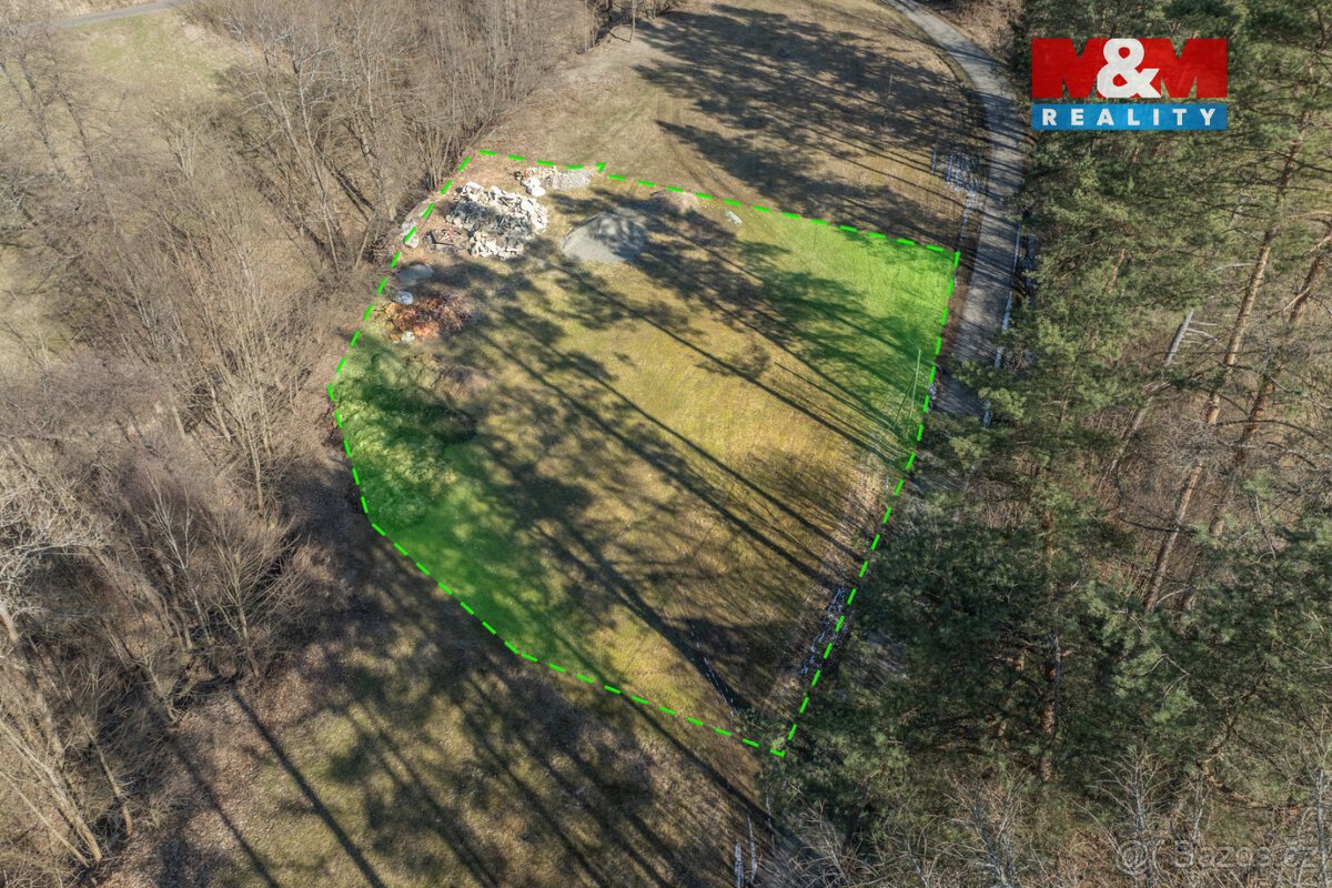Prodej provozní plochy, 1762 m², Zděchov