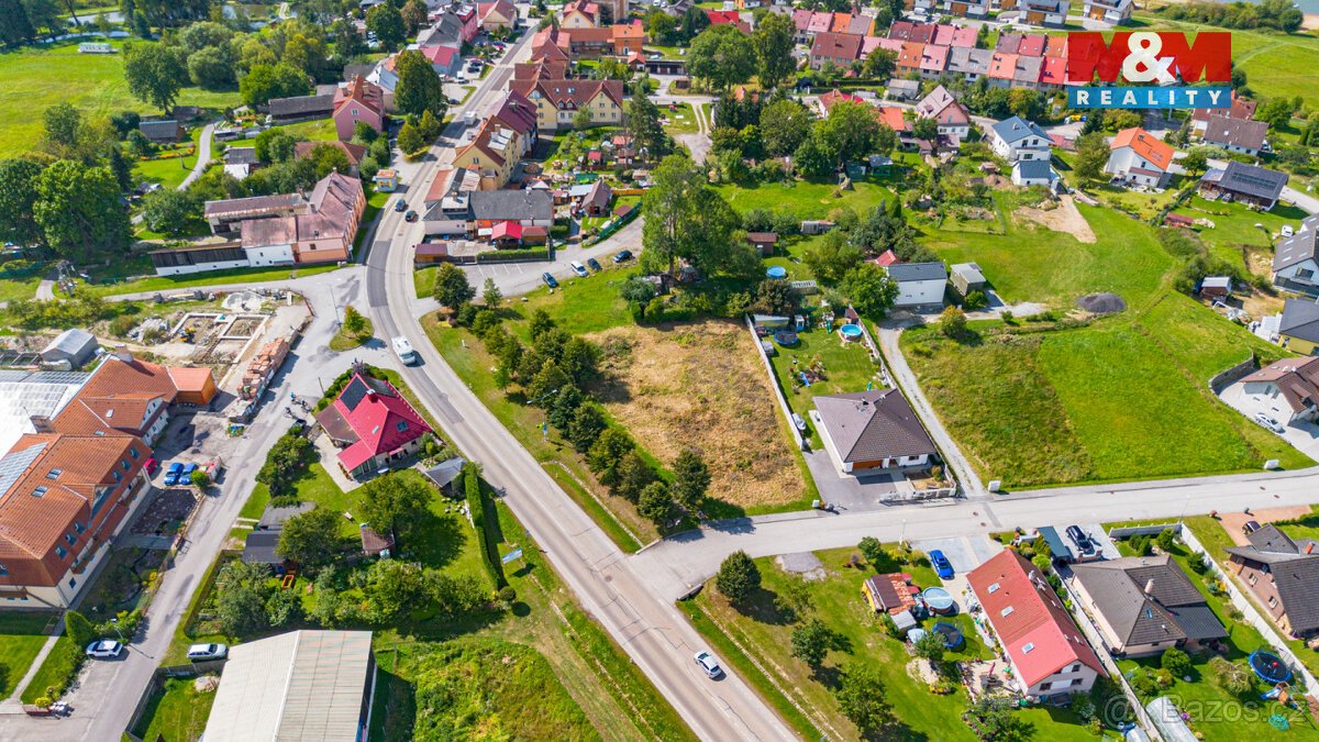 Prodej pozemku k bydlení, 1331 m², Černá v Pošumaví