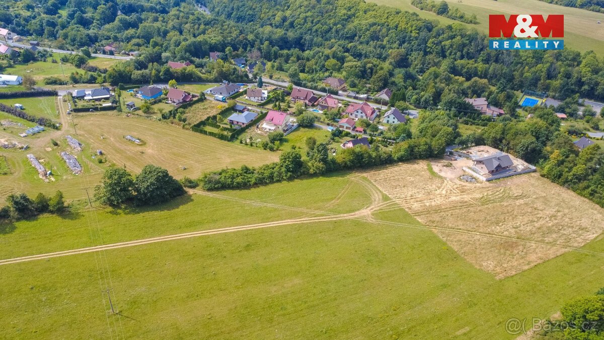 Prodej pozemku k bydlení, 1058 m², Lipina u Šternberka