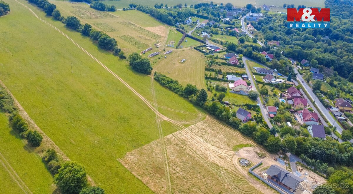 Prodej pozemku k bydlení, 1058 m², Lipina u Šternberka