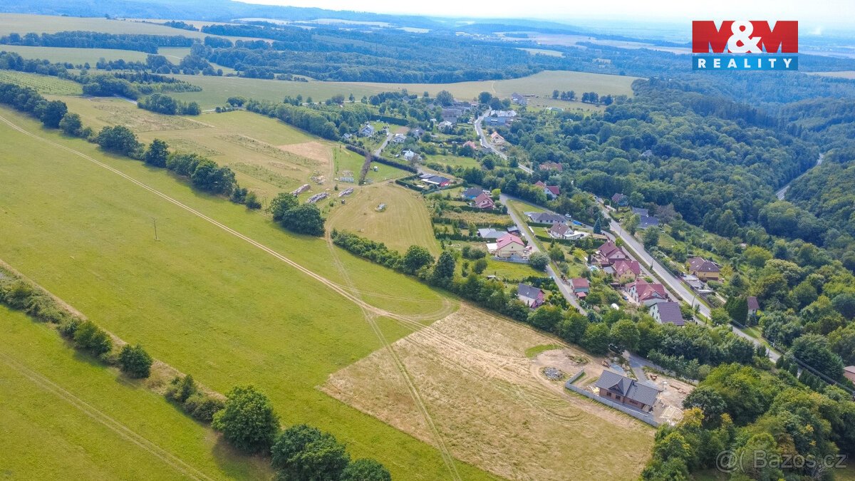 Prodej pozemku k bydlení, 1058 m², Lipina u Šternberka