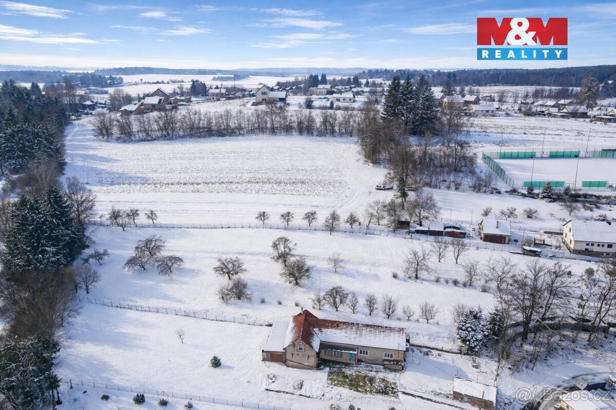 Prodej pozemku k bydlení, 2705 m², Zbraslavice
