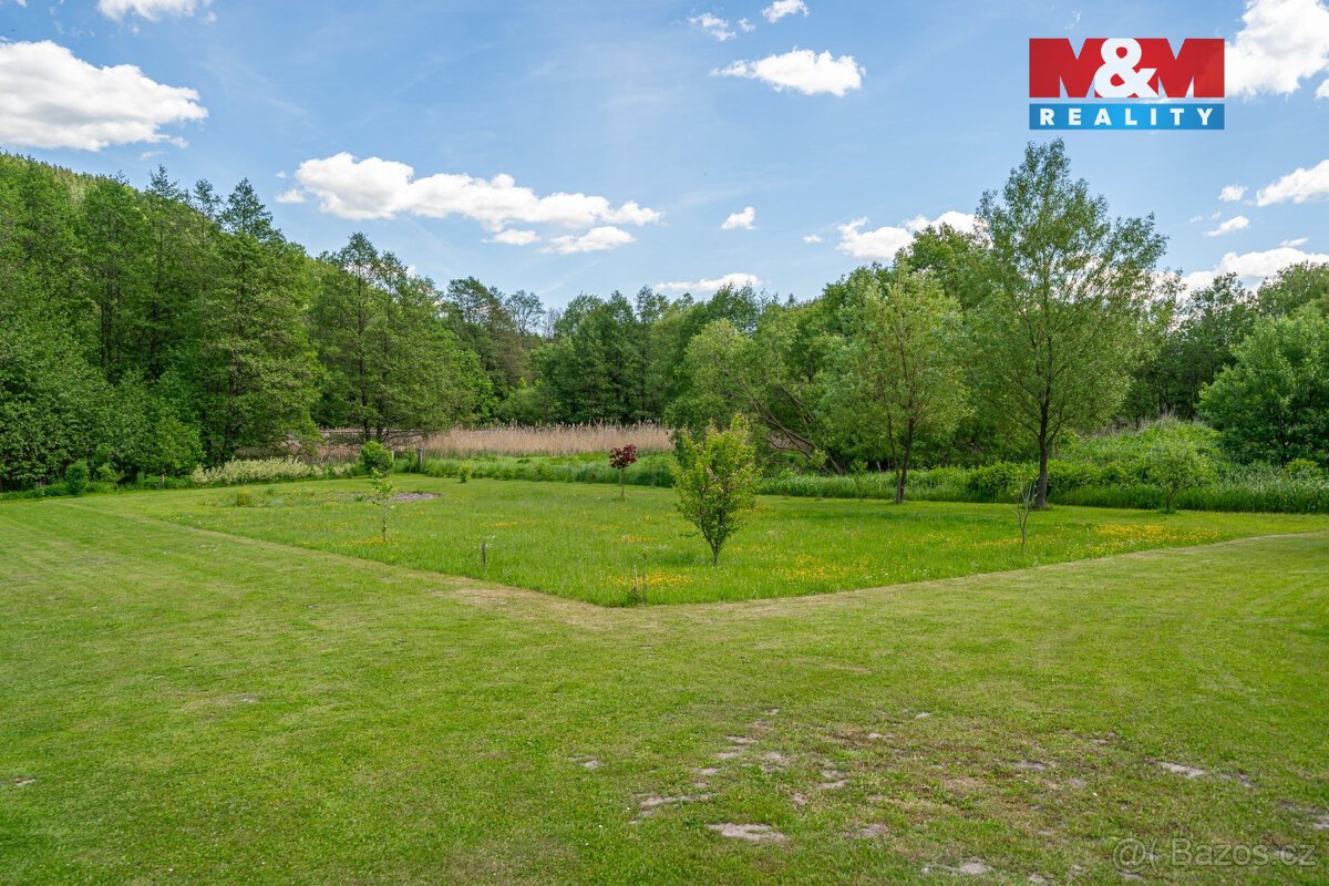 Prodej pozemku k bydlení, 1612 m², Červená Voda
