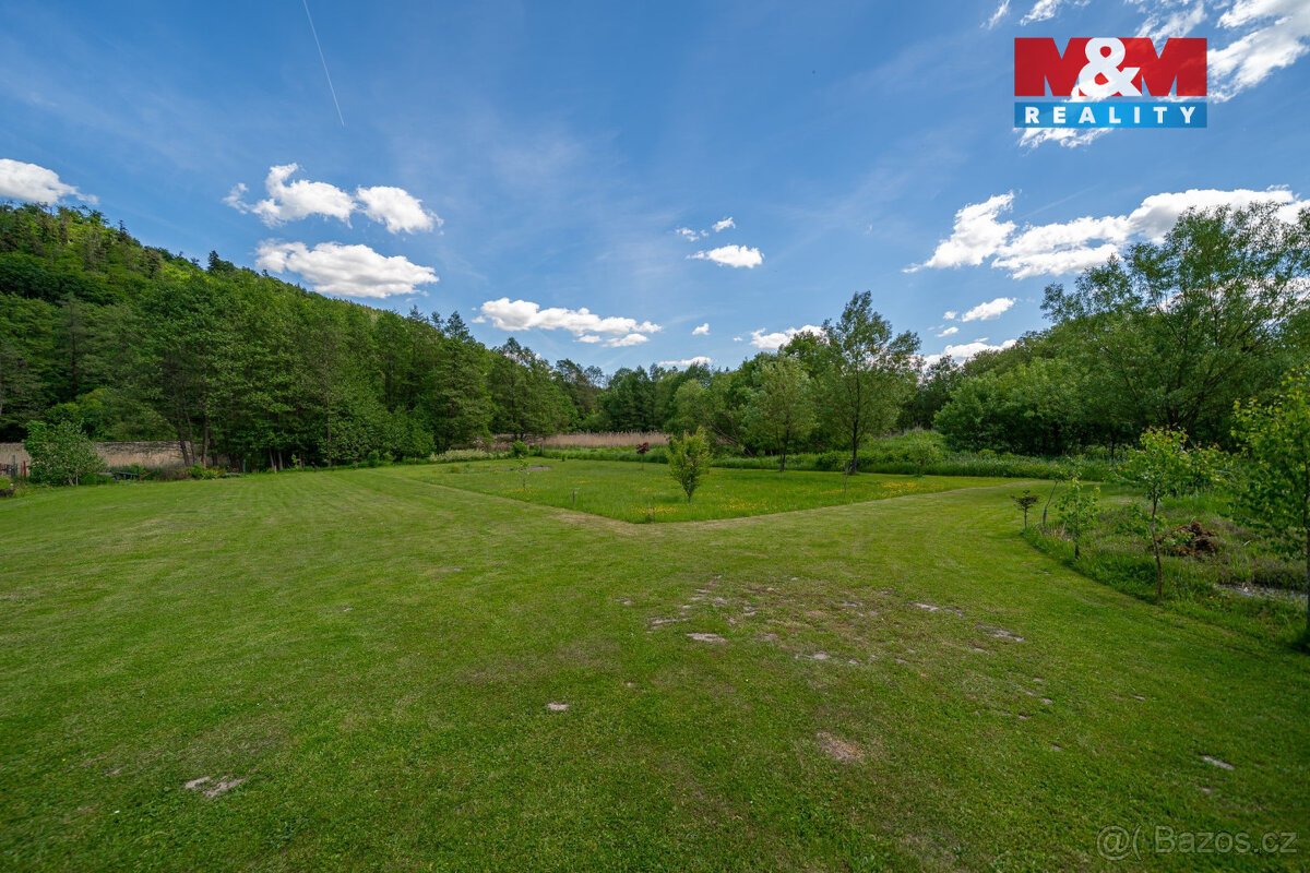 Prodej pozemku k bydlení, 1612 m², Červená Voda