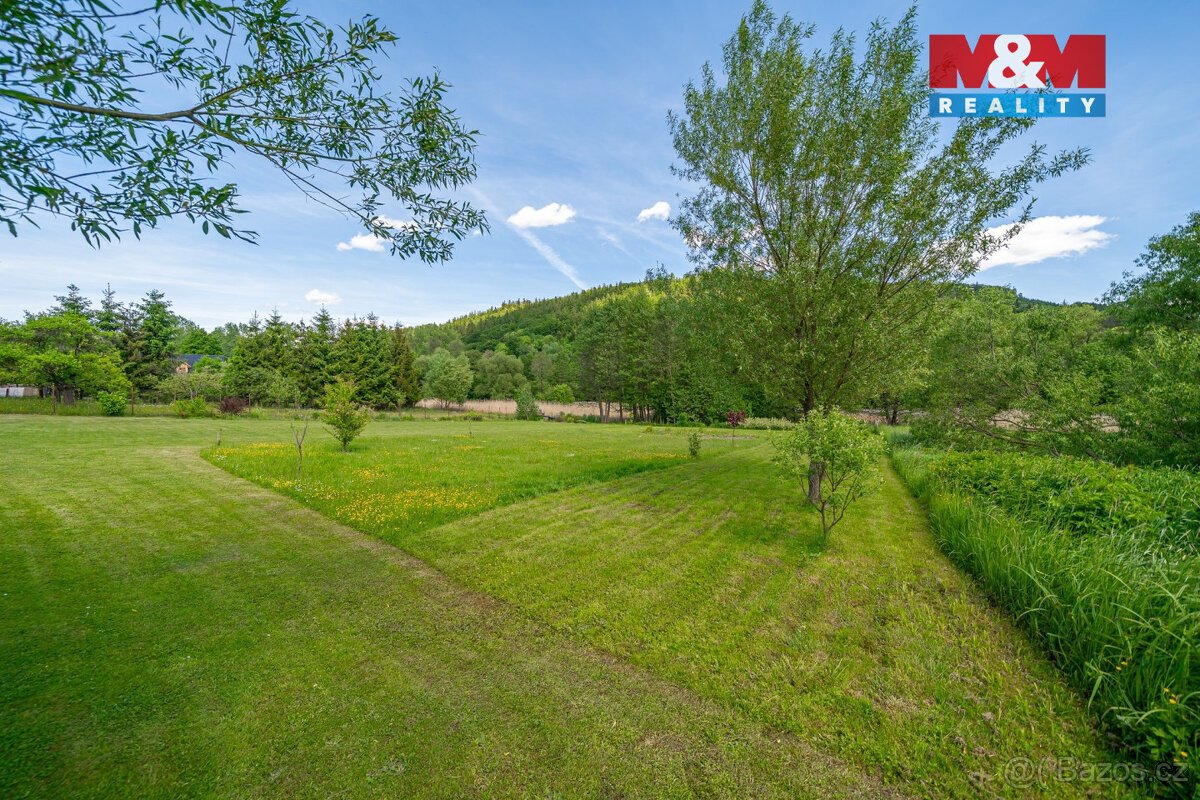 Prodej pozemku k bydlení, 1612 m², Červená Voda