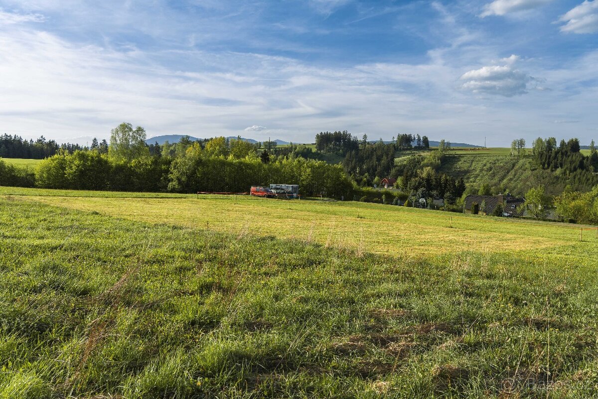 Prodej stavebního pozemku 1208m2 - Trutnov Dolníky