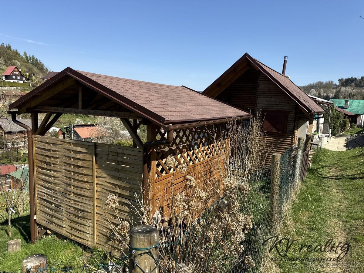 Prodej zahrady s dřevěnou chatkou, CP 357 m2, Vsetín, Amerik