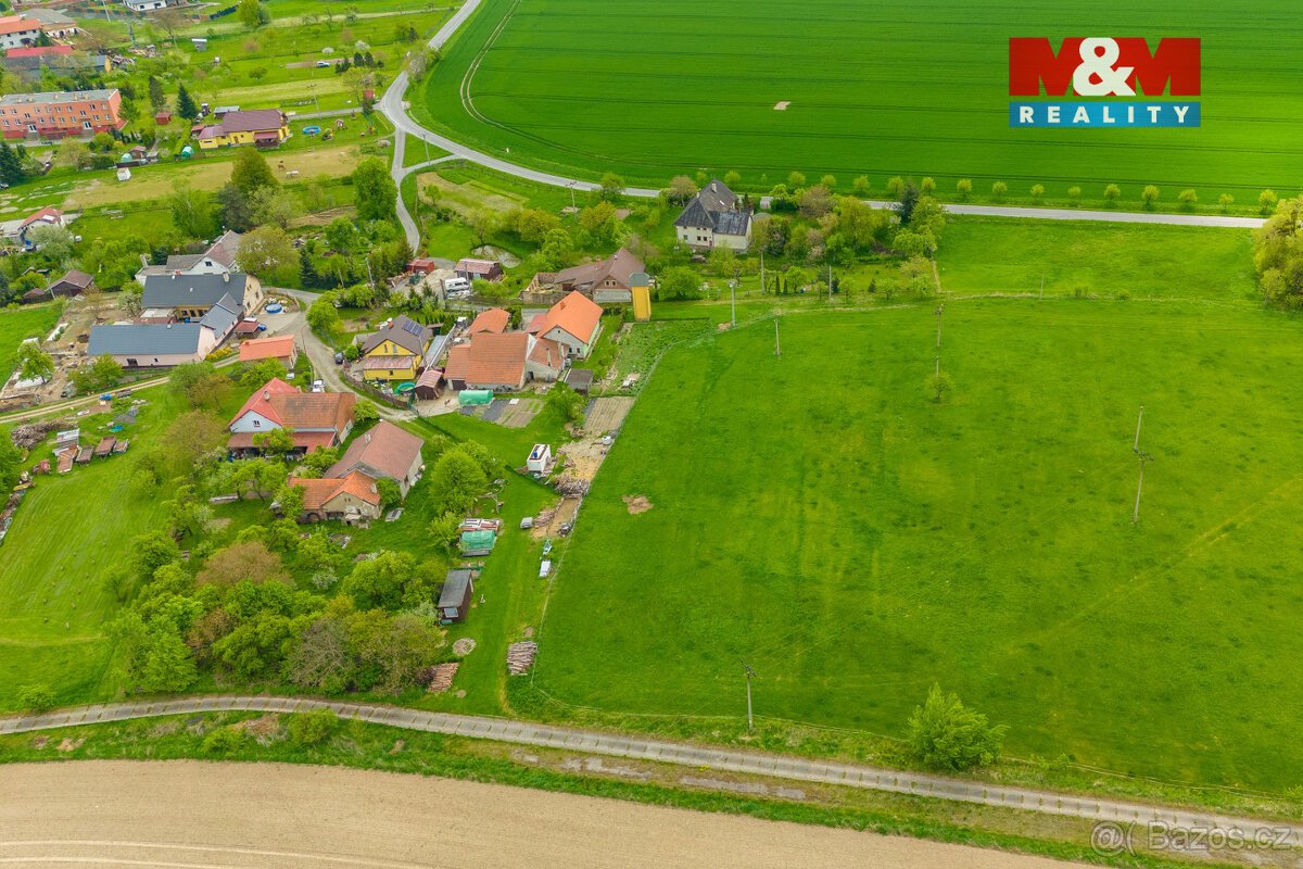 Prodej pole, 1166 m², Odry