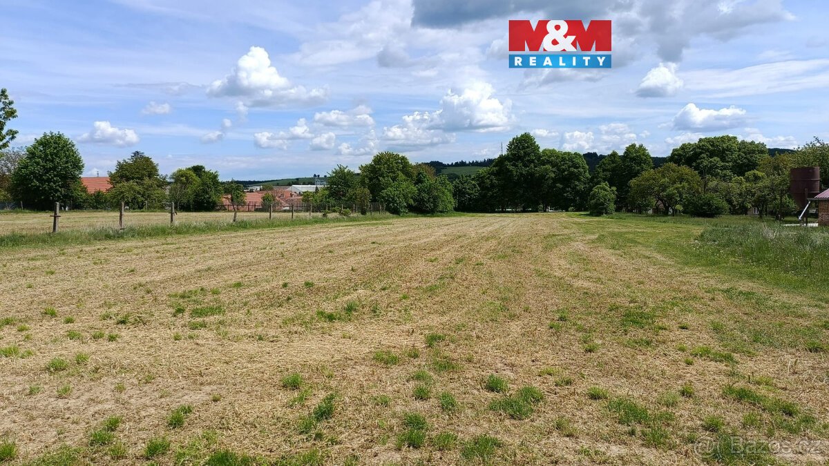 Prodej pozemku k bydlení, 2211 m², Dešov