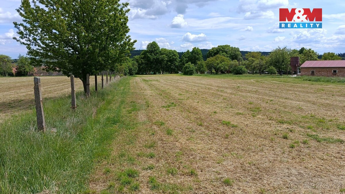 Prodej pozemku k bydlení, 2211 m², Dešov