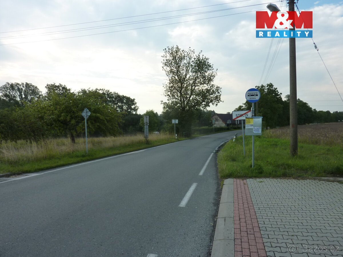 Prodej pozemku k bydlení, 1929 m²