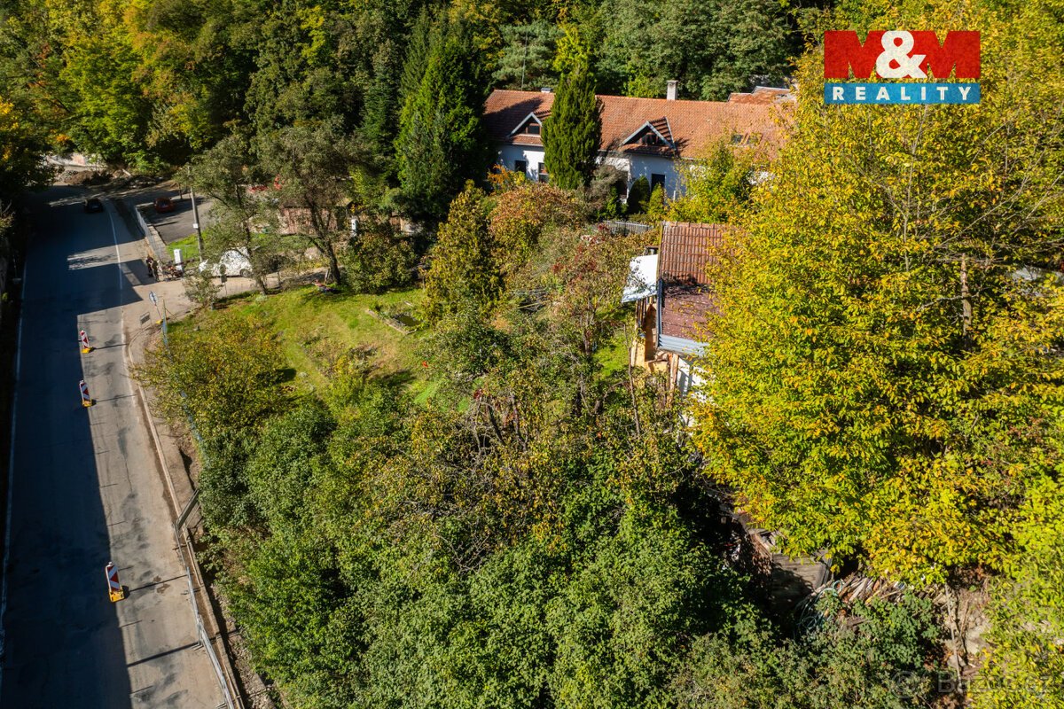 Prodej pozemku k bydlení, 890 m², Adamov