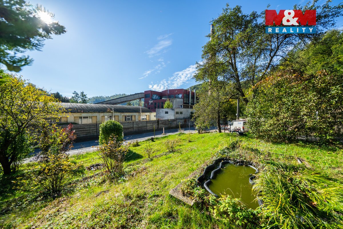 Prodej pozemku k bydlení, 890 m², Adamov