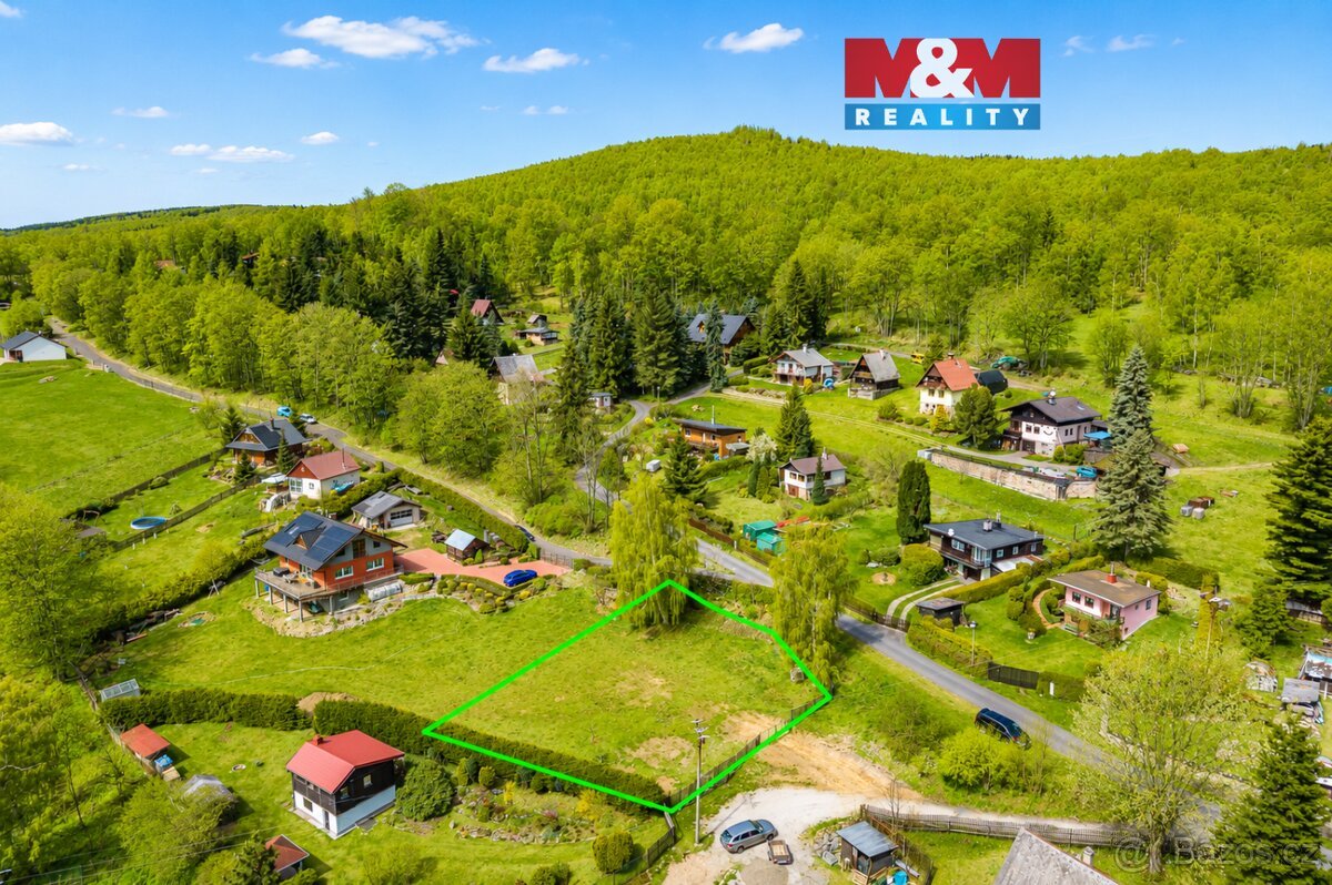 Prodej pozemku k bydlení, 859 m², Vysoká Pec - Pyšná