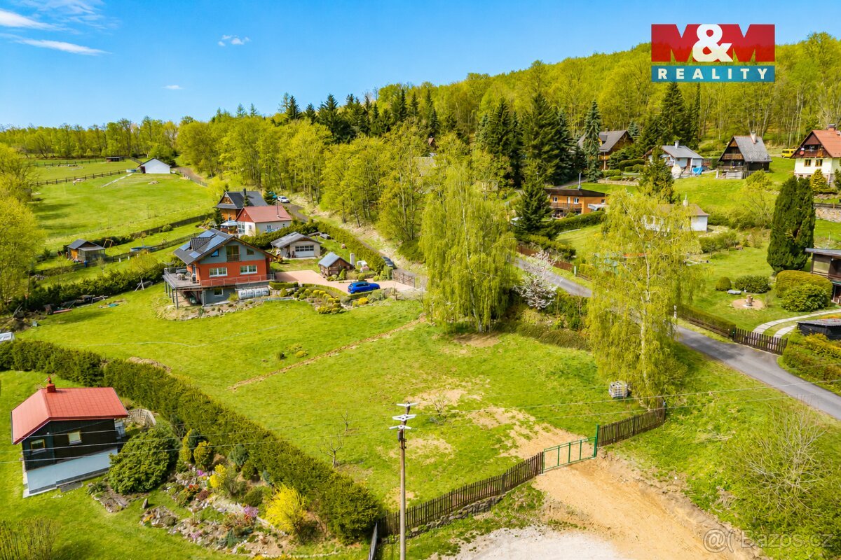Prodej pozemku k bydlení, 859 m², Vysoká Pec - Pyšná