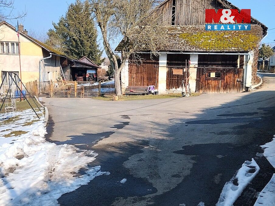 Prodej ideální 1/2 pozemků 33 850 m² – Svijanský Újezd