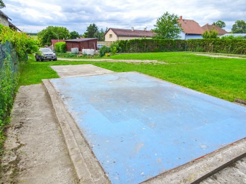 Prodej soubor nemovitostí v Plužné
