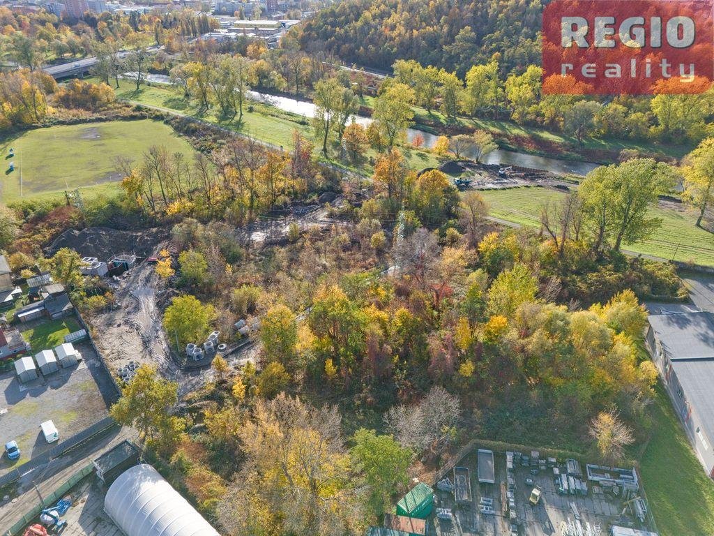 Prodej pozemku 6603 m2, Hrušov