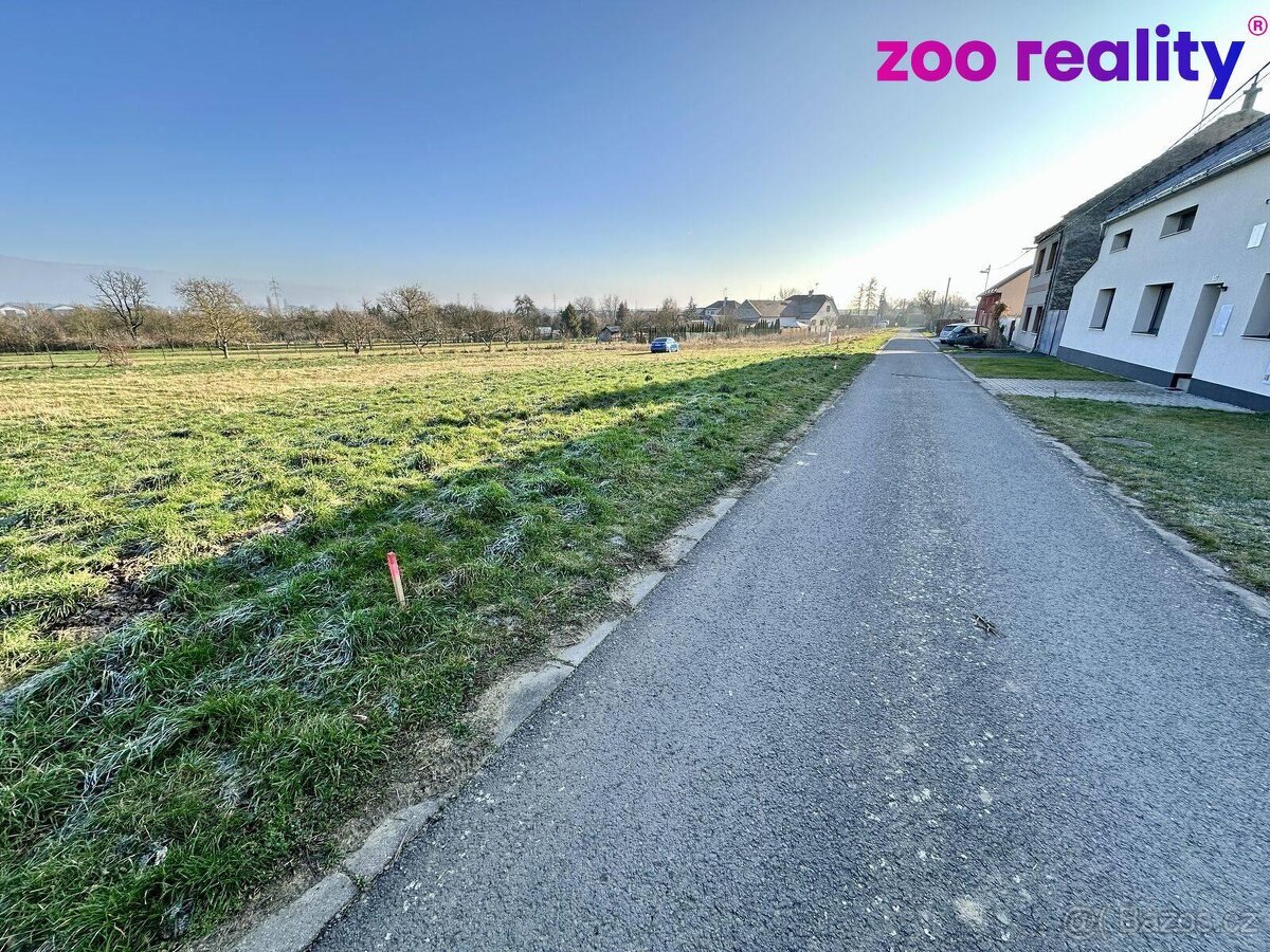 Stavební pozemek 577m2, Lazníky