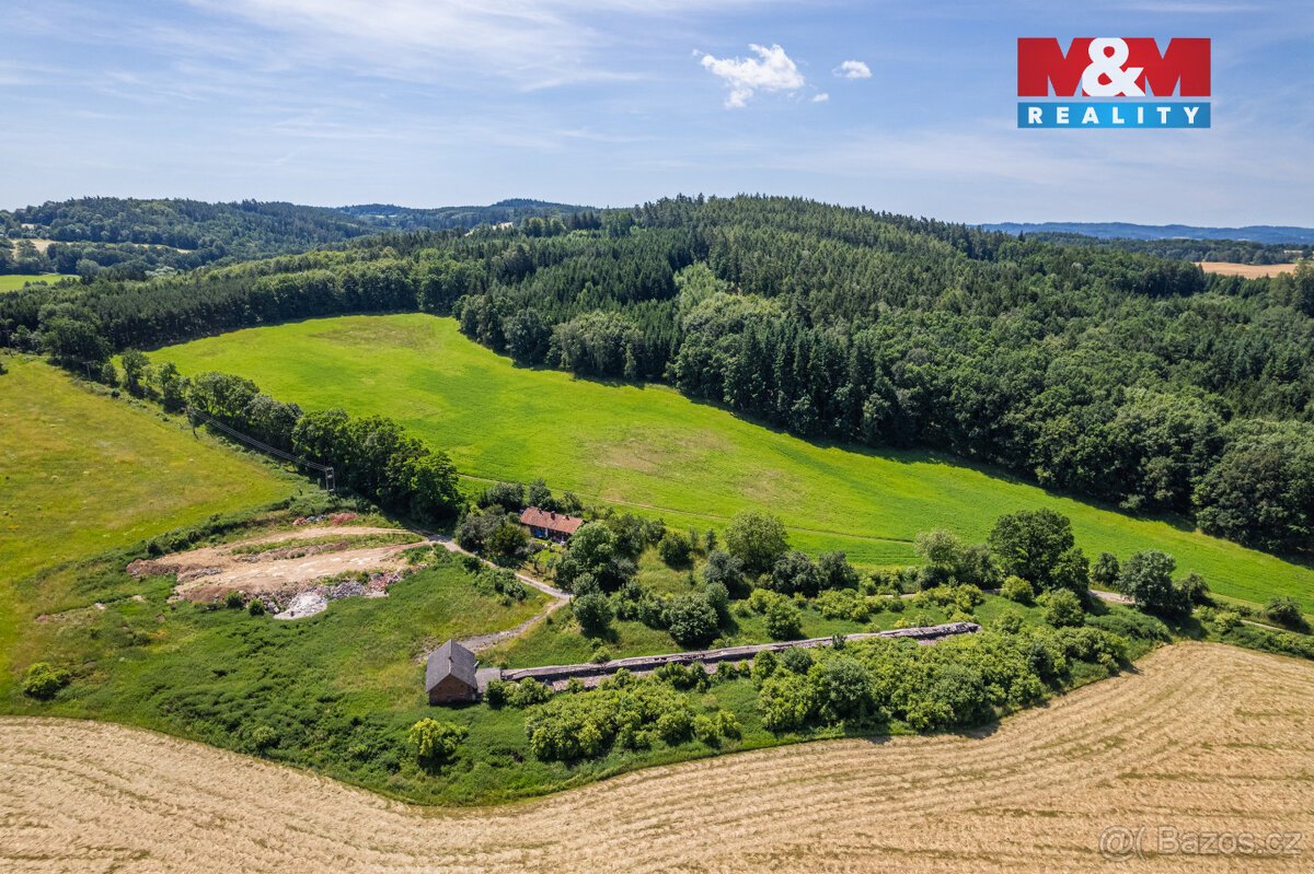 Prodej komerčního pozemku, 1369 m², Kosova Hora