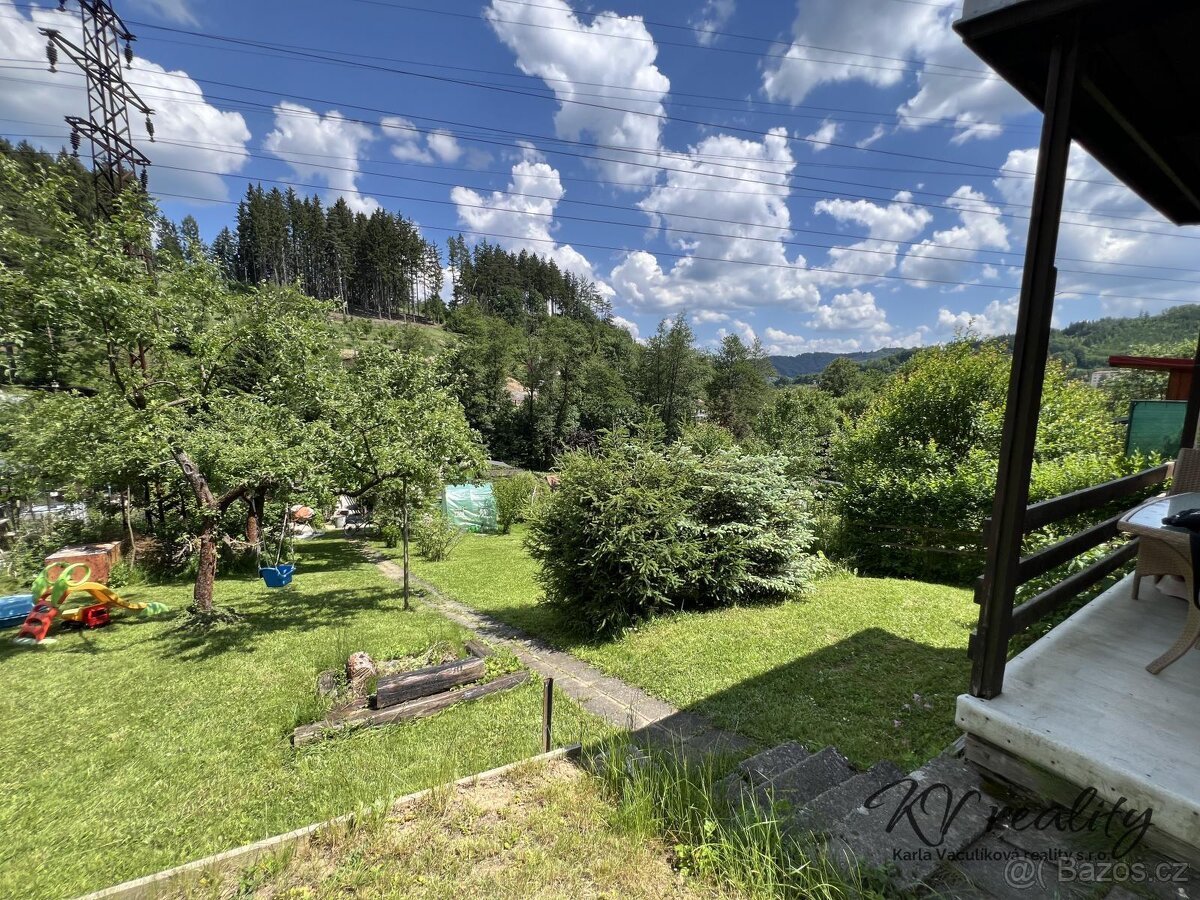 Prodej zahrady s dřevěnou chatkou, CP 357 m2, Vsetín, Amerik